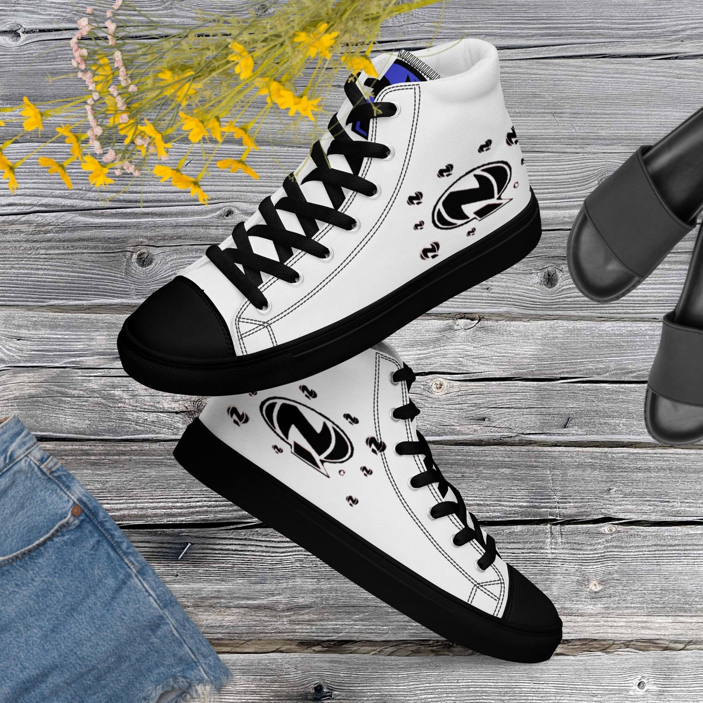 Men’s high top canvas shoes