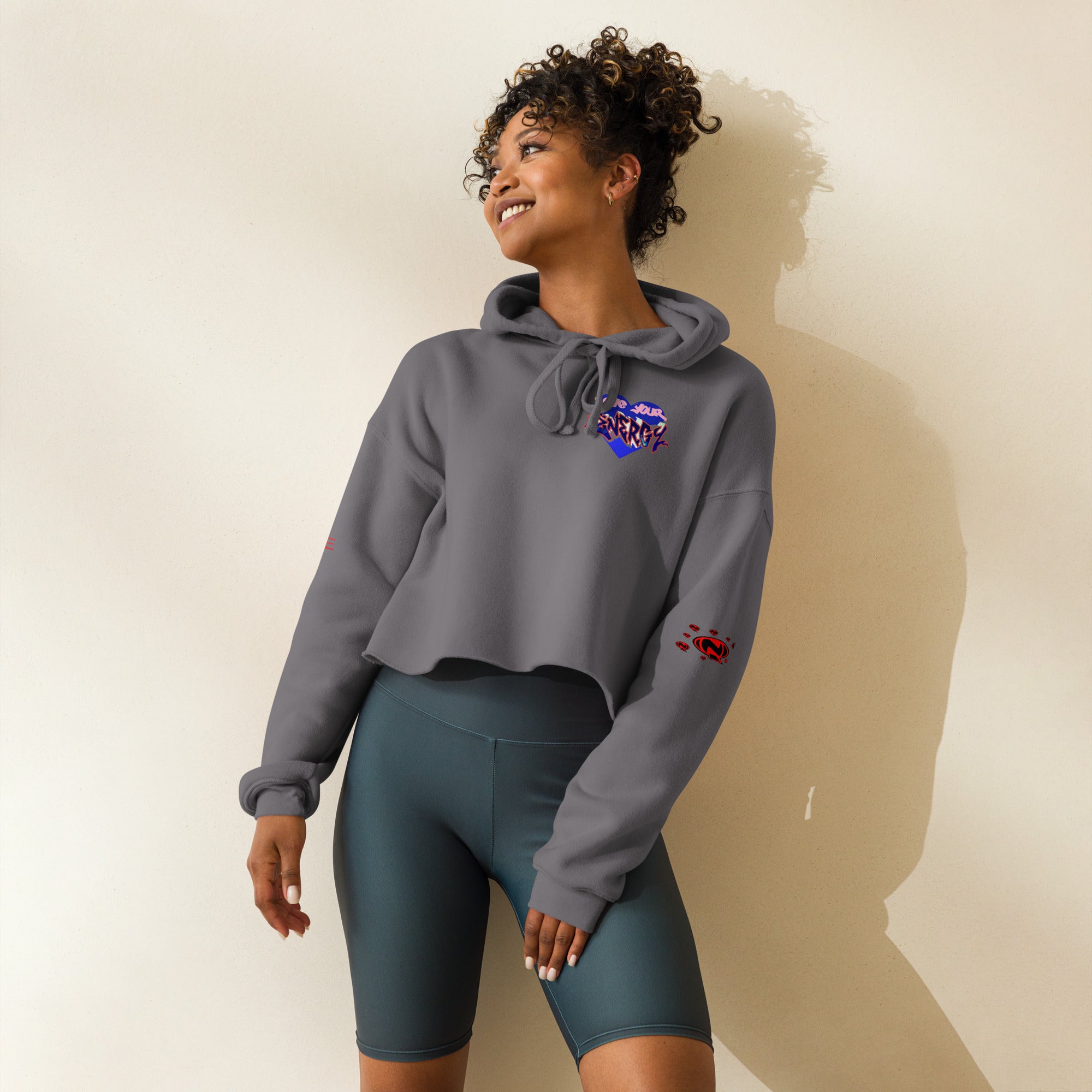 Sudadera con capucha corta